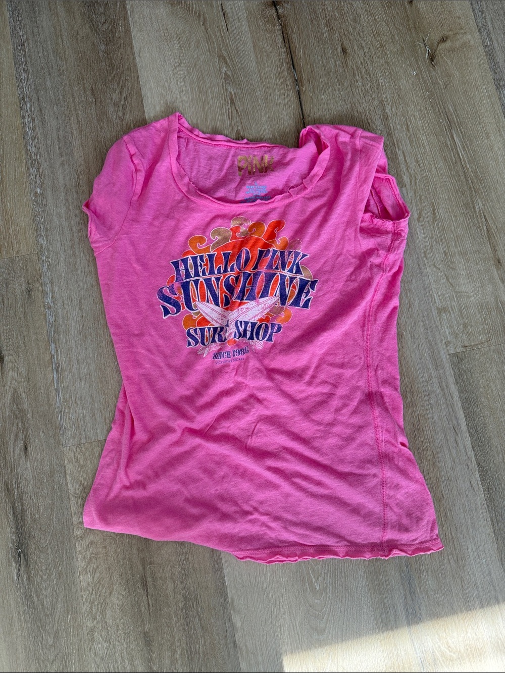 PINK Bright Pink Scoop Neck Graphic Tee